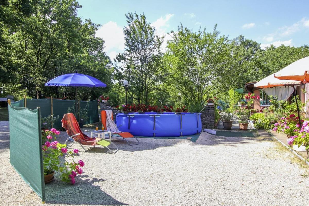 Dalibor in Jakačići - Haus für 2-4 Personen Gračišće Exterior foto